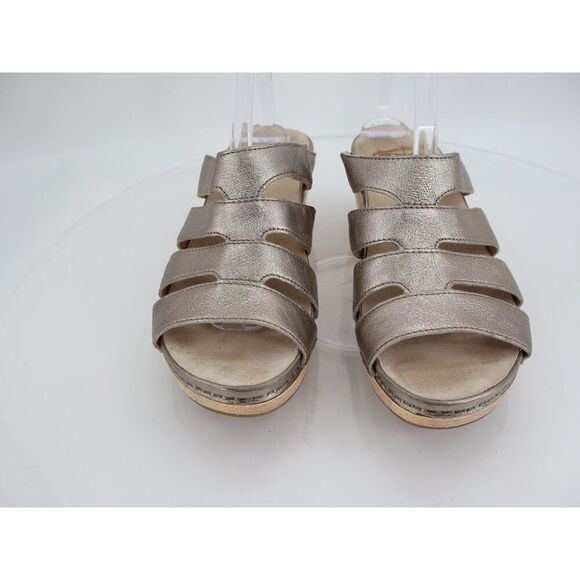Dansko Lyndi Sandals Womens Size 40 EU 9.5 US Silver Metallic Slides Block Heel - Picture 3 of 11